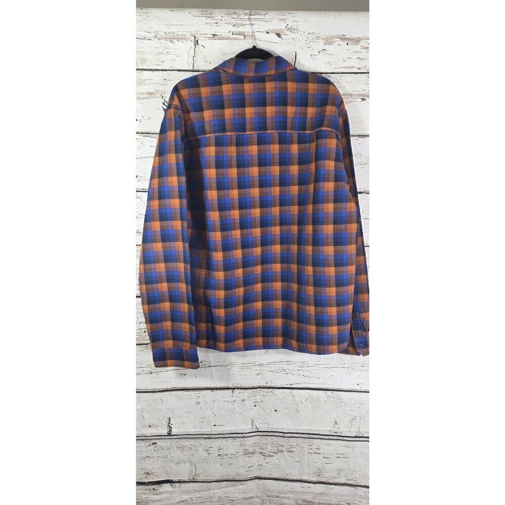 Mountain Hardware Mens reversible thick Plaid Button Up Shirt Size Large - Picture 6 of 7